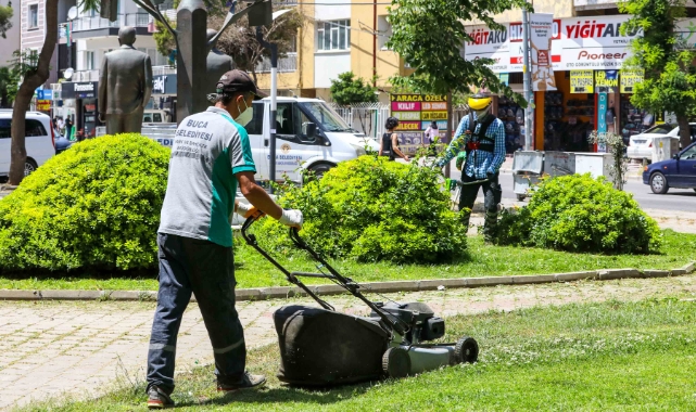 Buca parkları yaza hazırlanıyor